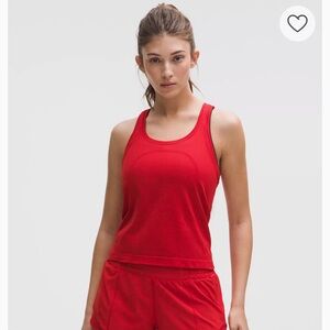 Swiftly Tech Racerback Tank Top 2.0
Waist Length